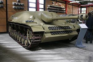 Maquetas hechas - jagdpanzer-4 Vista lateral frontal