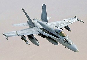Maquetas Hechas - McDonnell Douglas F/A-18 Hornet Vista frontal-lateral