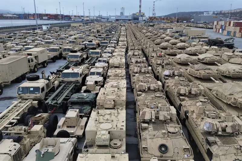 Todos los Vehículos Militares